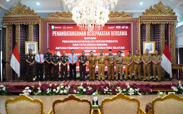 MoU Antara Kejati Sumsel Bersama Pemprov Sumsel dan Pemberian Penghargaan PIN Emas Serta Piagam Sumsel Justice Kepada Kajati Sumsel