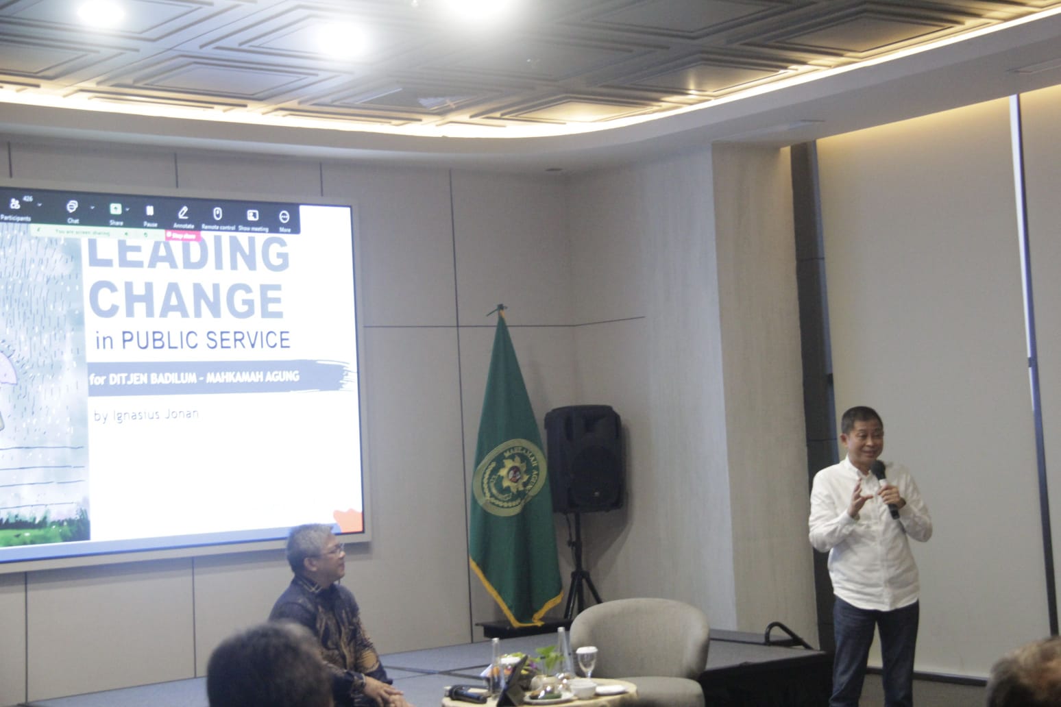 Sarasehan Interaktif Ditjen Badilum Hadirkan Dahlan Iskan dan Ignasius Jonan Sebagai Pemateri