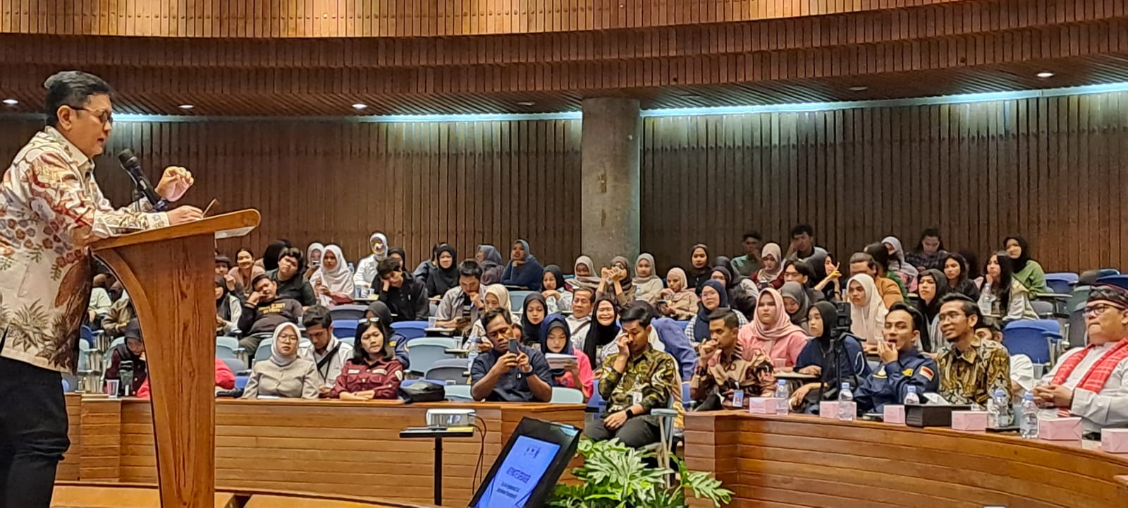 Wamen Viva Yoga: Perubahan Sosial Harus Menambah Nilai Kemanusiaan , Konstruktif, dan Mempercepat Pembangunan