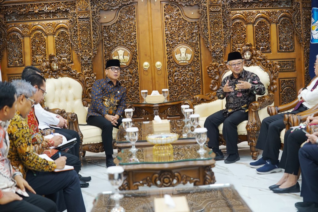 Kemendes Kolaborasi dengan Kemendikdasmen Tingkatkan Kualitas SDM Desa Kemendes Kolaborasi dengan Kemendikdasmen Tingkatkan Kualitas SDM Desa