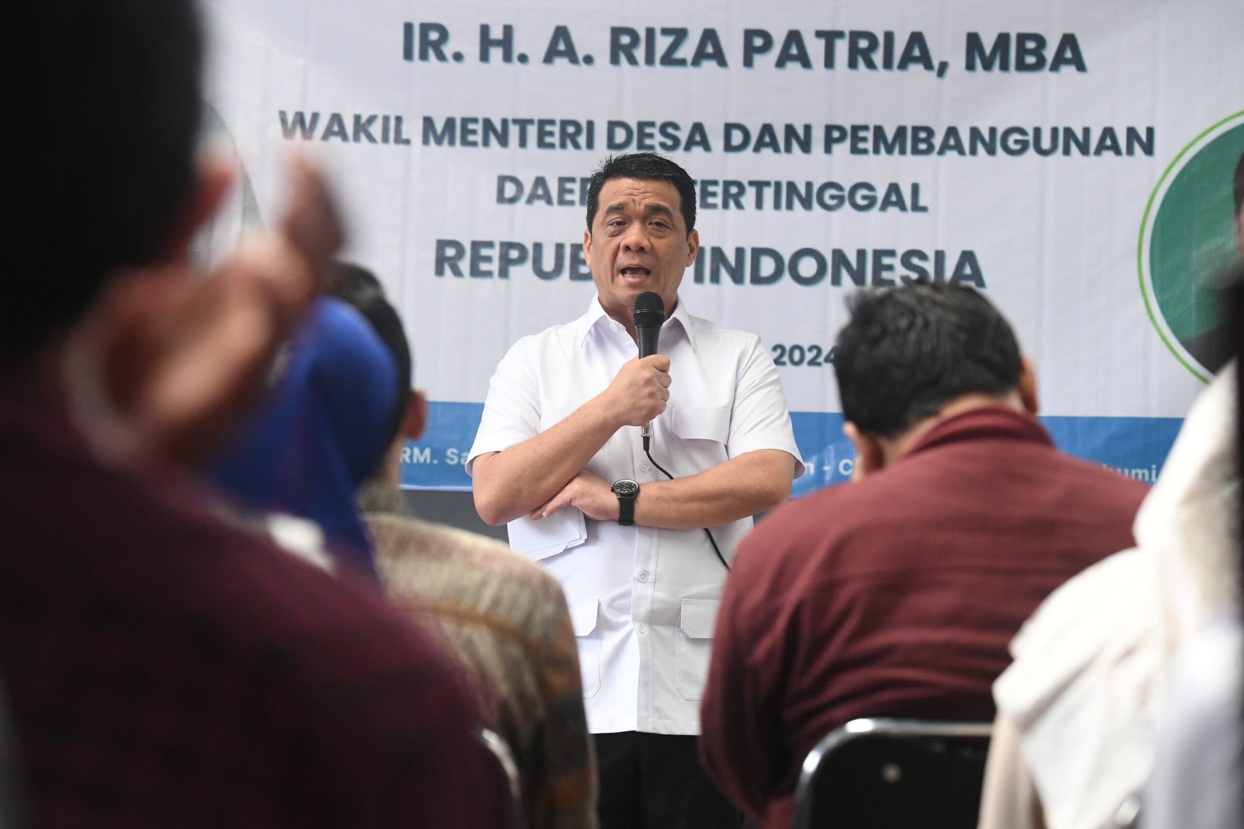 Wamendes Riza Patria Dorong Pemuda Desa Berperan Aktif dalam Program Makan Bergizi Gratis