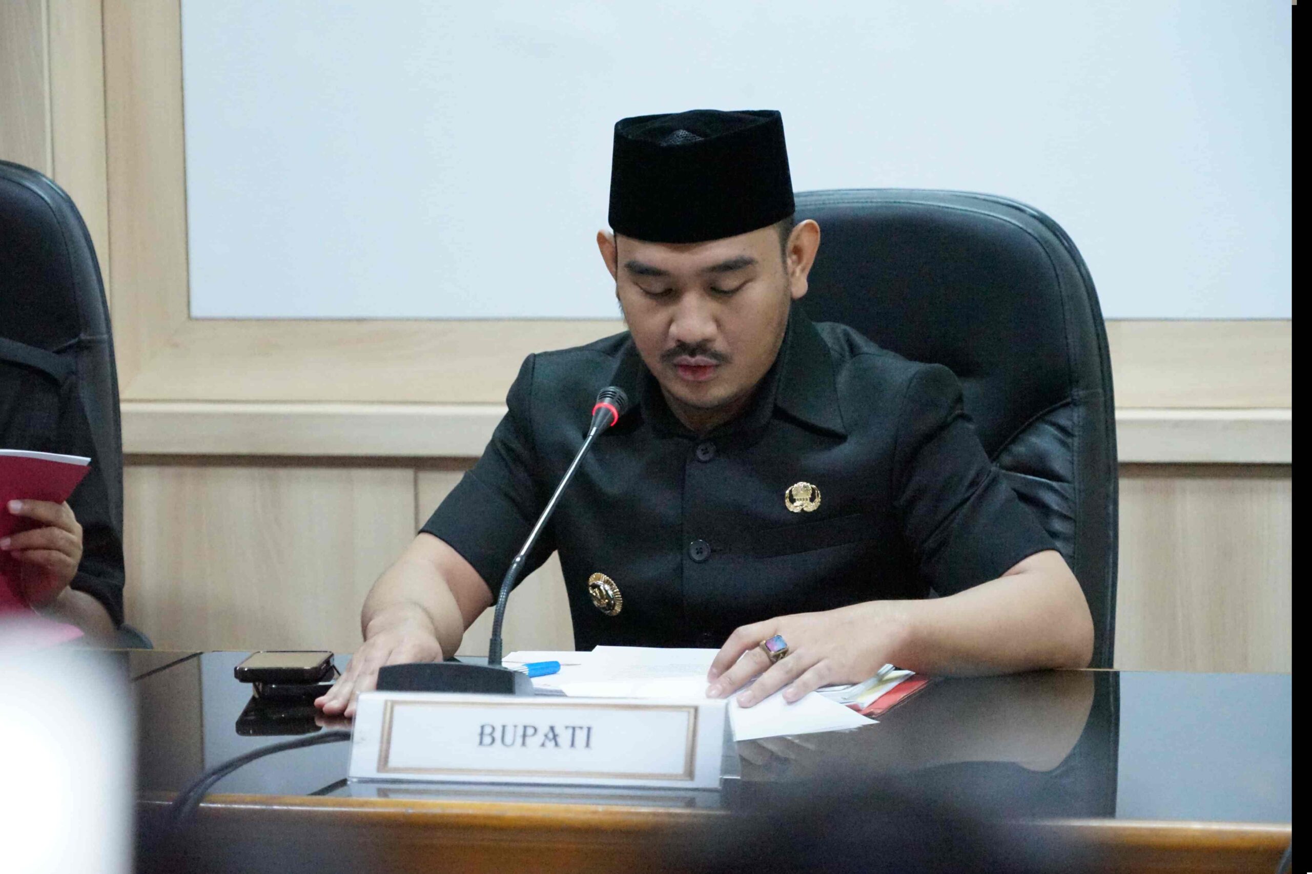 Banjir di Bekasi, Bupati Instruksikan BPBD dan Dinsos bergerak turun ke Lokasi Banjir Banjir di Bekasi, Bupati Instruksikan BPBD dan Dinsos bergerak turun ke Lokasi Banjir