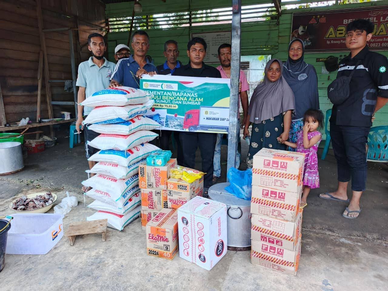 Bantuan Kementan Peduli Gelombang Pertama Tiba di Kota Langsa, Aceh Bantuan Kementan Peduli Gelombang Pertama Tiba di Kota Langsa, Aceh