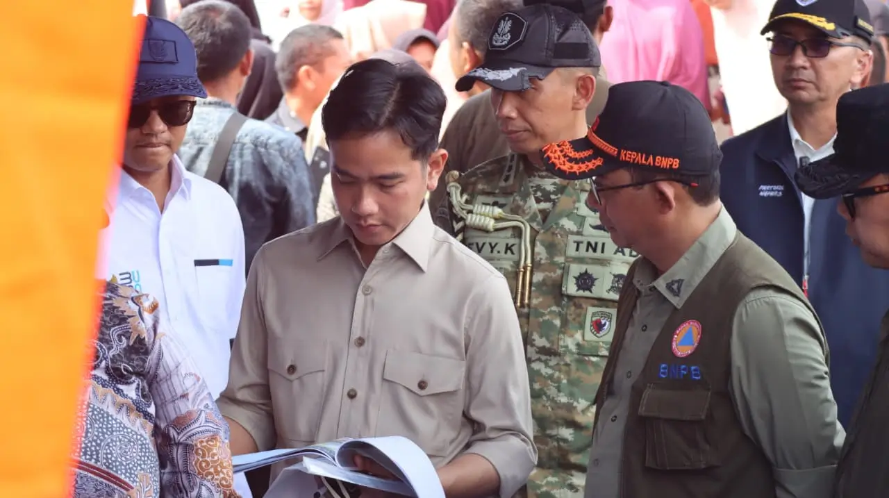 Kepala BNPB Dampingi Wapres Kunjungan ke Aceh Singkil, Pemerintah Siap Percepat Penanganan Darurat Kepala BNPB Dampingi Wapres Kunjungan ke Aceh Singkil, Pemerintah Siap Percepat Penanganan Darurat