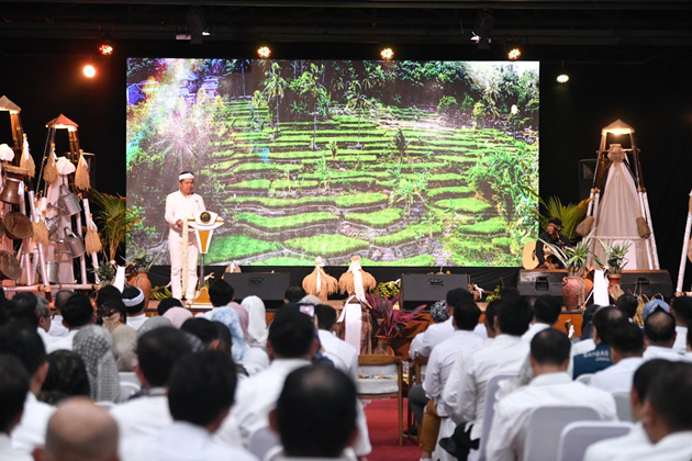 Keseimbangan Pembangunan Infrastruktur dan Pelestarian Alam Jadi Fokus KDM Sepanjang 2025 Keseimbangan Pembangunan Infrastruktur dan Pelestarian Alam Jadi Fokus KDM Sepanjang 2025