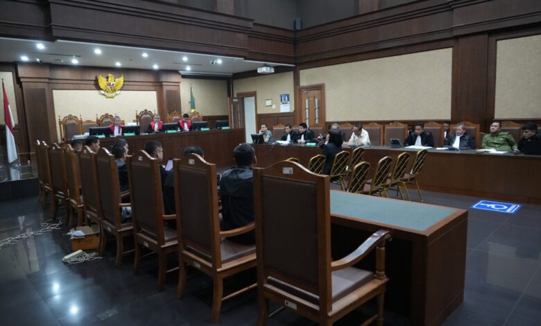 Persidangan Perkara Perintangan Perkara, JPU Tunjukkan Bukti Kerja Sama antara Saksi dan Para Terdakwa dalam Pembuatan Konten Negatif