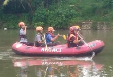 Linmas dan Karang Taruna Cihideung Ilir Ikuti Pelatihan Mendayung untuk Penanganan Bencana di Setu Cibanteng