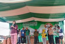 Jalan Santai Menjelang Ramadhan 1447, Siti Aisyah DPRD Kabupaten Bogor Bersama Masyarakat