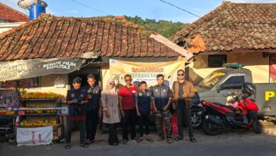 Karang Taruna Sukajaya Gerebek Takjil, Pospol Jadi Saksi