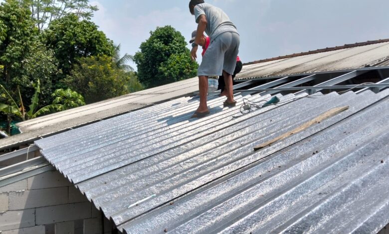 Rumah Wartawan di Rumpin Disulap Lebih Layak Lewat Program Ganti Atap SKI–Promedia