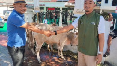 Peduli Sesama di Hari Raya Kurban, PT ANTAM (Persero) Tbk Kembali Hadir untuk Masyarakat Peduli Sesama di Hari Raya Kurban, PT ANTAM (Persero) Tbk Kembali Hadir untuk Masyarakat