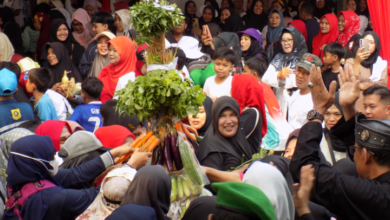 Cibanteng Berulang Tahun ke-48, Warga Tumpah Ruah Ikuti Pesta Rakyat
