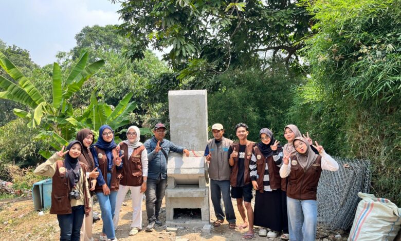 Rocket Stove Jadi Senjata Baru Warga Kopo Hadapi Masalah Sampah