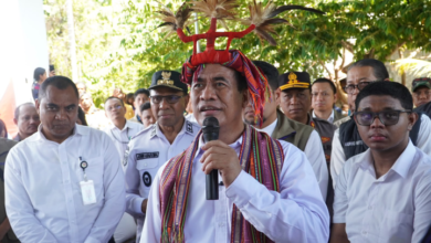Gerak Cepat Mentan Amran Kirim Bantuan Pangan 75,4 milyar untuk bencana di NTT