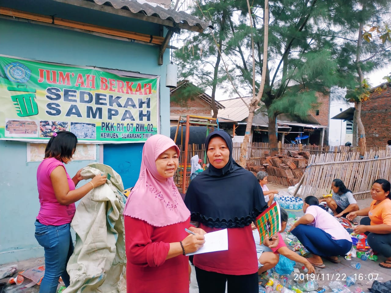 JUM'AT BERKAH SEDEKAH SAMPAH IMG 20191122 WA0036
