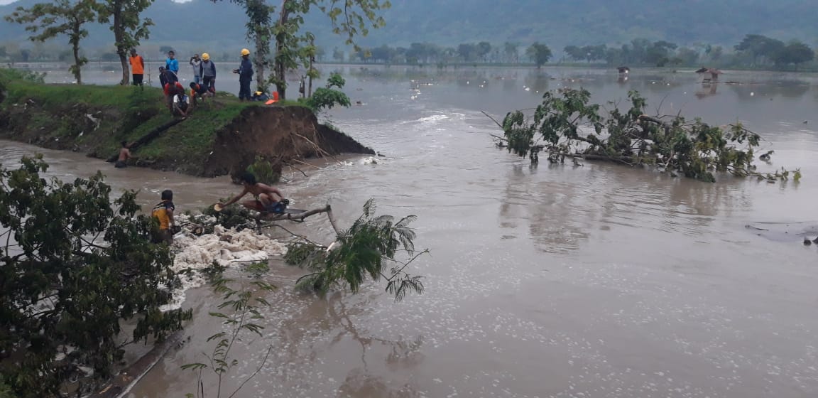 poto tanggul jeboil cawas