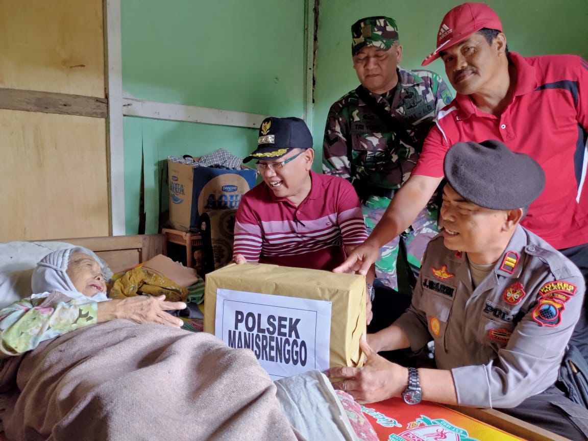 poto polsek manisrenggo