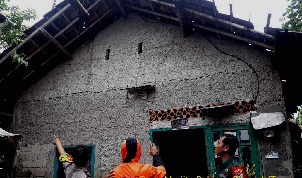 poto rumah rusak 2 1