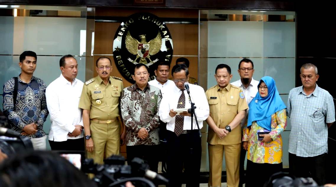 pak mafud dan rombongan