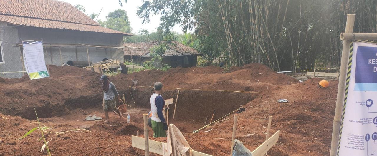 Pembangunan Tower BTS di Kampung Kongsi Diduga Belum Mengantongi PBG dan Zona Outseal cd770084 f550 4a49 8e9a 5d3828fd2922