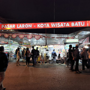 Pasar Senggol Batu: Menjelajahi Pasar Malam yang Ramai dan Meriah