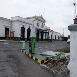 Stasiun Solo Jebres: Pusat Transportasi di Kota Solo