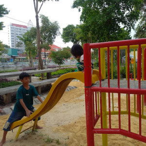 Taman Ngagel Surabaya: Oasis Hijau di Tengah Kota