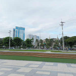 Taman Cinta Unair: Oase Romantis di Kampus Hijau