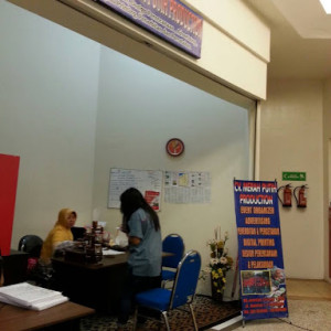 CV. Merah Putih Production: Solusi Kantor Profesional di Surabaya