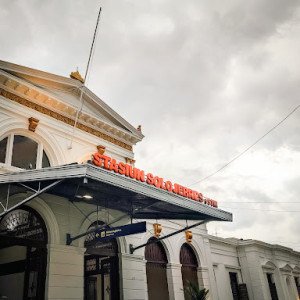 Stasiun Solojebres: Pintu Gerbang Menuju Pesona Kota Solo