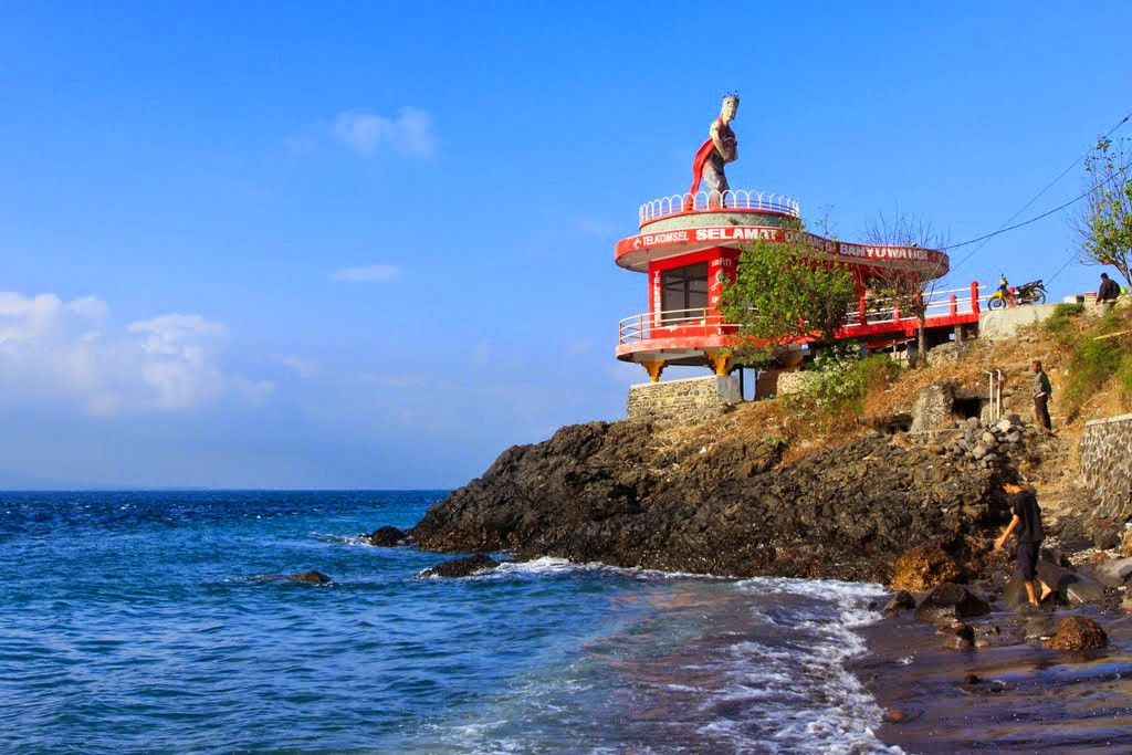 Red Island Beach Banyuwangi: Activities and Latest Ticket Prices