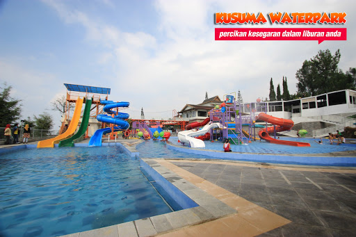 Kusuma Waterpark: Destinasi Liburan Seru dan Menyenangkan di Batu