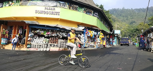 Pasar Songgoriti Batu: Pusat Perbelanjaan Segar dan Ramah Kantong