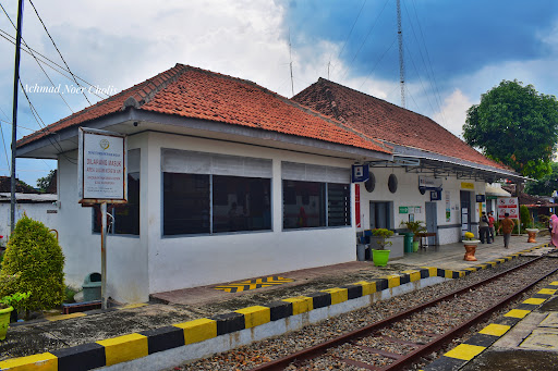 Panduan Lengkap Stasiun Sukoharjo: Tips & Trik untuk Perjalanan Anda