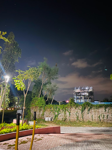 Taman Rungkut Madya: Oase Hijau di Tengah Kota Surabaya