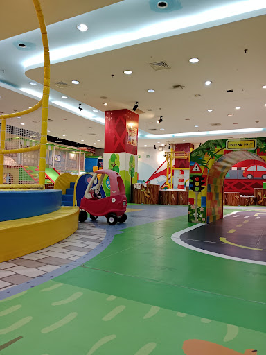 Kidzilla - Taman Bermain Dalam Ruangan Seru di Grand City Mall Surabaya