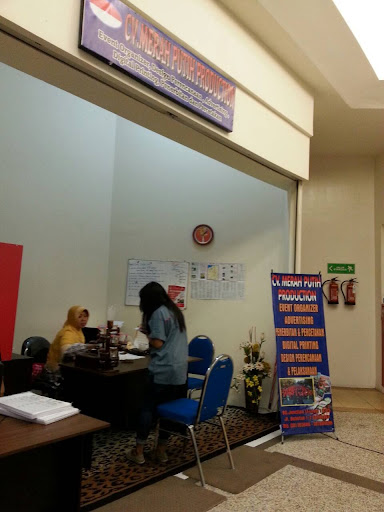 CV. Merah Putih Production: Solusi Kantor Profesional di Surabaya