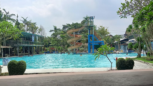 Waterbyur Taman Air: Destinasi Liburan Seru di Bantul, Yogyakarta