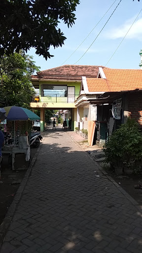 Taman Rungkut Menanggal: Oase Hijau di Tengah Kota Surabaya