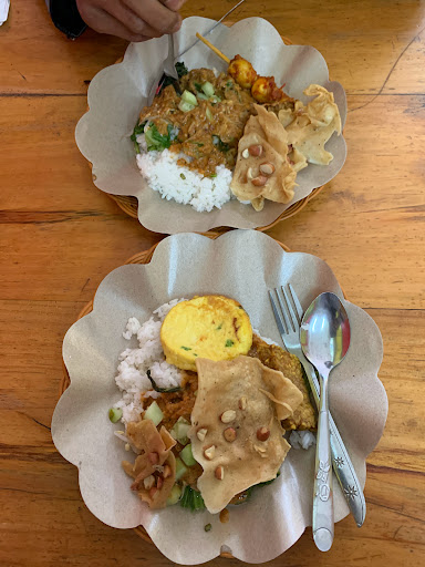 Bakso Alun: Kelezatan Bakso Legendaris di Batu