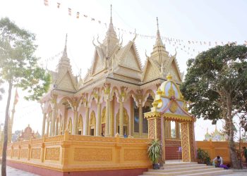 Bạc Liêu: Lễ Dâng Y Kathina tại chùa Moniserey Sophol Cosđon huyện Phước Long
