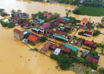Bạc Liêu: Phật giáo thị xã Giá Rai trao 780 phần quà cứu trợ đồng bào miền Trung
