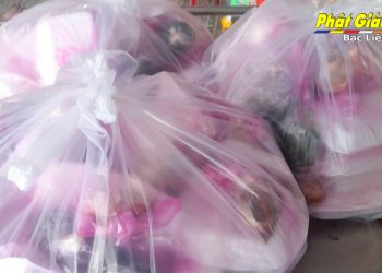 Bạc Liêu: Chùa Giác Hoa trao những suất cơm nghĩa tình tại các chốt kiểm dịch trong mùa hiếu hạnh