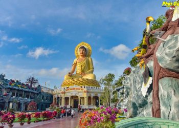 Bạc Liêu: Đạo tràng Phật tử trì tụng kinh Dược Sư hàng tuần tại Giác Hoa tự