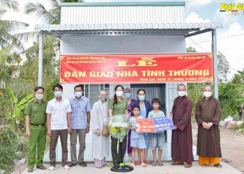 Bạc Liêu: Phật giáo Bạc Liêu trao tặng căn nhà tình thương AN CƯ Số 1 tại huyện Vĩnh Lợi
