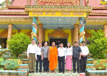 Bạc Liêu: Hội đồng Dân tộc Quốc hội và Ủy ban Dân tộc cùng Lãnh đạo tỉnh Bạc Liêu thăm và chúc Tết Chol Chnam Thmay 2022