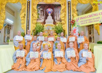 Bạc Liêu: Lễ trao chứng chỉ tốt nghiệp lớp Luật học Ni giới khóa II và khai giảng lớp Luật học Ni giới khóa III tại chùa Bạch Liên