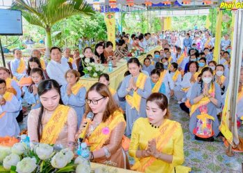 Bạc Liêu: Rạng ngời những đóa hoa tâm trong đêm hoa đăng và Đại lễ Vu lan tại chùa Hải Triều Âm
