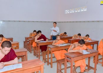Bạc Liêu: Kỳ thi giữa kì lớp Trung cấp phật học Nam tông tại chùa Xiêm Cán