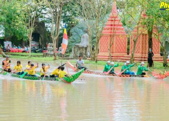 Bạc Liêu: Giải đua ghe Ngo mini lần thứ hai năm 2022 và lễ hội Ok Om Bok tại chùa Soryaram (Cái Giá Giữa)
